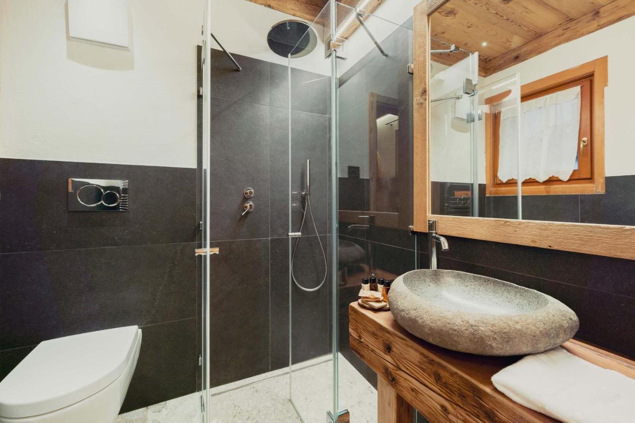 Hotel Ciasa Lorenzi コルティーナ・ダンペッツォ エクステリア 写真